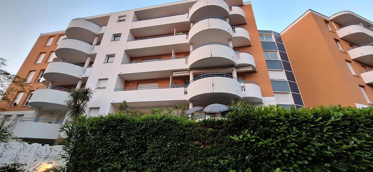 Charmant Appartement Residentiel Avec Terrasse, Jardin Privatif Et Piscine A Cannes Buitenkant foto